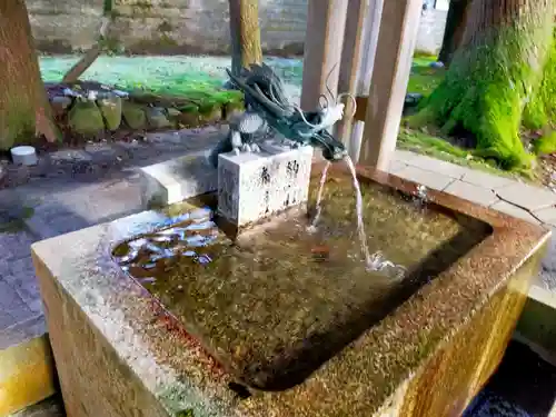 雄山神社中宮祈願殿(富山県)
