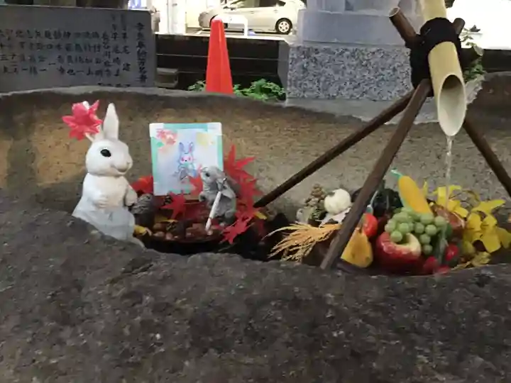 三輪神社の手水舎