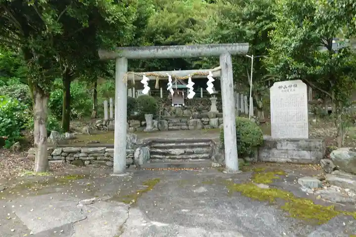 丹生酒殿神社の末社・摂社