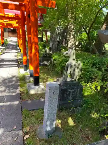 与次郎稲荷神社(秋田県)