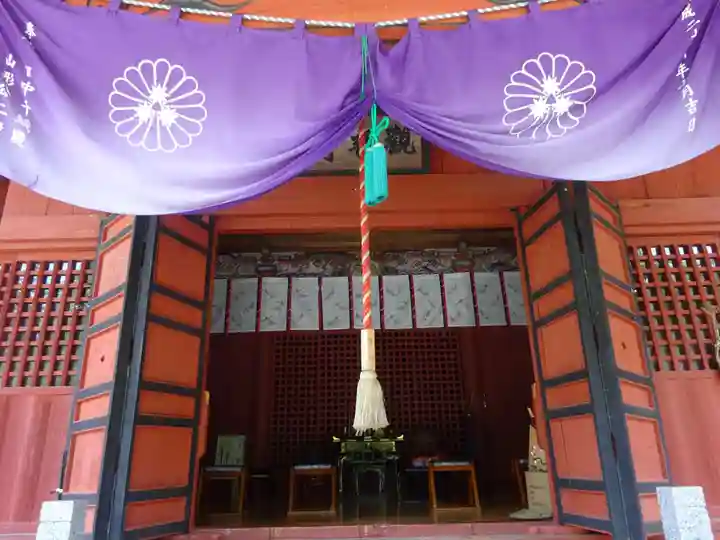 観音寺の本殿・本堂