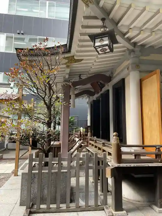 宮益御嶽神社の本殿・本堂