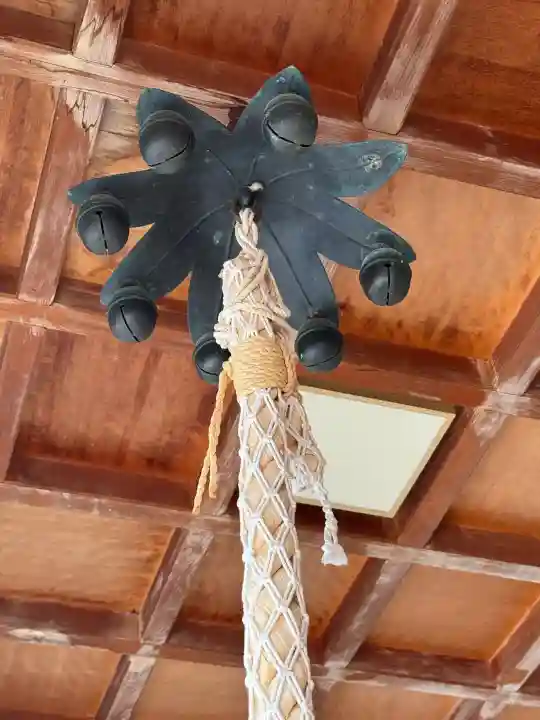 伊勢両宮の{uncategorized: "未分類", other: "その他", undefined: "問題あり", building: "その他建物", grave: "お墓", sacred_gate: "鳥居", guardian: "狛犬", statue: "像", buddha: "仏像", history: "歴史", nature: "自然", garden: "庭園", animal: "動物", pagoda: "塔", temizu: "手水舎", mountain_gate: "山門・神門", sanctuary: "本殿・本堂", subordinate: "末社・摂社", art: "芸術", scenery: "景色", jizo: "地蔵", ema: "絵馬", goshuin: "御朱印", omikuji: "おみくじ", items: "授与品その他", amulet: "お守り", goshuincho: "御朱印帳", eats: "食事", festival: "お祭り", votive_dance: "神楽", shichigosan: "七五三参", wedding: "結婚式", experience: "体験その他", initially: "初詣", around: "周辺", anti_infection: "感染症対策"}