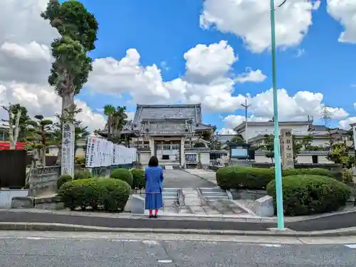 法輪寺の山門