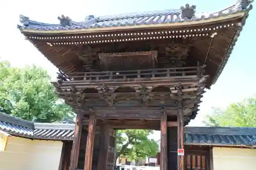 道明寺の山門・神門