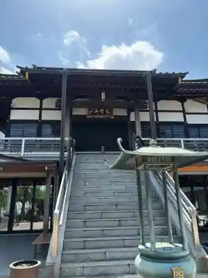 善立寺の{uncategorized: "未分類", other: "その他", undefined: "問題あり", building: "その他建物", grave: "お墓", sacred_gate: "鳥居", guardian: "狛犬", statue: "像", buddha: "仏像", history: "歴史", nature: "自然", garden: "庭園", animal: "動物", pagoda: "塔", temizu: "手水舎", mountain_gate: "山門・神門", sanctuary: "本殿・本堂", subordinate: "末社・摂社", art: "芸術", scenery: "景色", jizo: "地蔵", ema: "絵馬", goshuin: "御朱印", omikuji: "おみくじ", items: "授与品その他", amulet: "お守り", goshuincho: "御朱印帳", eats: "食事", festival: "お祭り", votive_dance: "神楽", shichigosan: "七五三参", wedding: "結婚式", experience: "体験その他", initially: "初詣", around: "周辺", anti_infection: "感染症対策"}