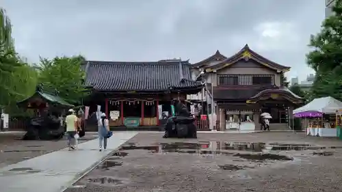 浅草神社の本殿・本堂