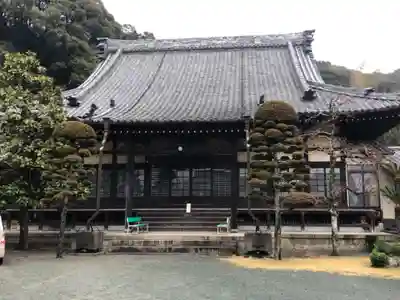 金剛寺の本殿・本堂