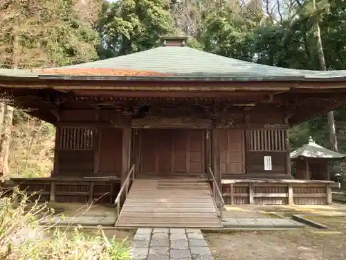 王禅寺の本殿・本堂
