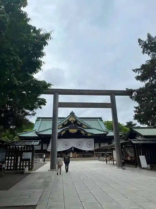 靖國神社の鳥居