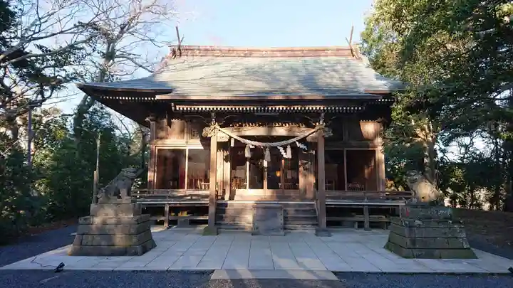 遠見岬神社の本殿・本堂