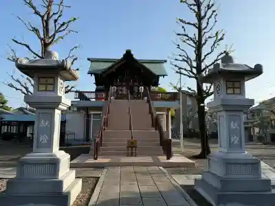 稲荷神社の{uncategorized: "未分類", other: "その他", undefined: "問題あり", building: "その他建物", grave: "お墓", sacred_gate: "鳥居", guardian: "狛犬", statue: "像", buddha: "仏像", history: "歴史", nature: "自然", garden: "庭園", animal: "動物", pagoda: "塔", temizu: "手水舎", mountain_gate: "山門・神門", sanctuary: "本殿・本堂", subordinate: "末社・摂社", art: "芸術", scenery: "景色", jizo: "地蔵", ema: "絵馬", goshuin: "御朱印", omikuji: "おみくじ", items: "授与品その他", amulet: "お守り", goshuincho: "御朱印帳", eats: "食事", festival: "お祭り", votive_dance: "神楽", shichigosan: "七五三参", wedding: "結婚式", experience: "体験その他", initially: "初詣", around: "周辺", anti_infection: "感染症対策"}