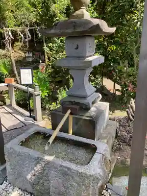 横浜御嶽神社の手水舎