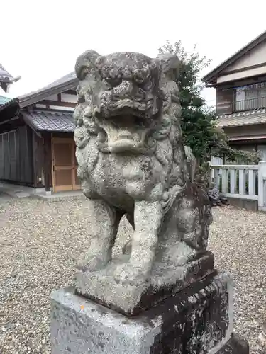 琴平神社の狛犬