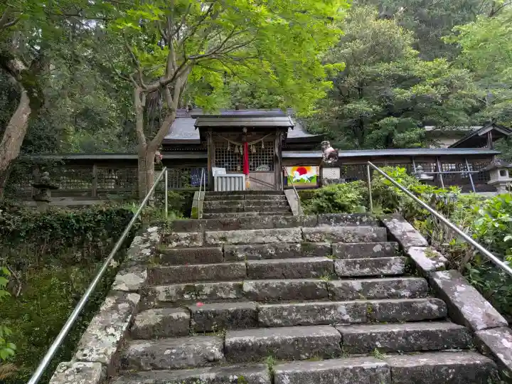 大國主神社の{uncategorized: "未分類", other: "その他", undefined: "問題あり", building: "その他建物", grave: "お墓", sacred_gate: "鳥居", guardian: "狛犬", statue: "像", buddha: "仏像", history: "歴史", nature: "自然", garden: "庭園", animal: "動物", pagoda: "塔", temizu: "手水舎", mountain_gate: "山門・神門", sanctuary: "本殿・本堂", subordinate: "末社・摂社", art: "芸術", scenery: "景色", jizo: "地蔵", ema: "絵馬", goshuin: "御朱印", omikuji: "おみくじ", items: "授与品その他", amulet: "お守り", goshuincho: "御朱印帳", eats: "食事", festival: "お祭り", votive_dance: "神楽", shichigosan: "七五三参", wedding: "結婚式", experience: "体験その他", initially: "初詣", around: "周辺", anti_infection: "感染症対策"}