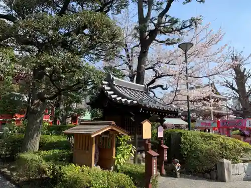 浅草寺の山門