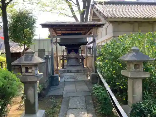 白山神社の末社