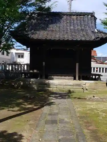 多太神社の本殿