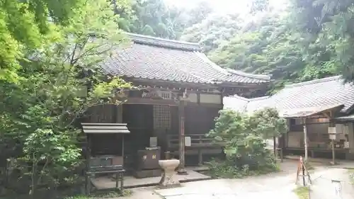 成身院の本殿・本堂