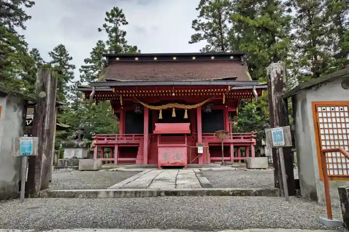 日吉神社の本殿・本堂