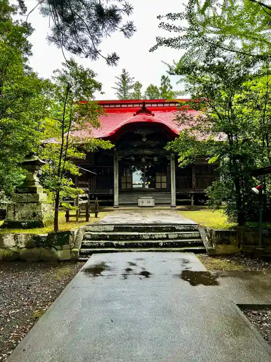 宇奈己呂和気神社の本殿・本堂