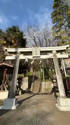 杉山神社の{uncategorized: "未分類", other: "その他", undefined: "問題あり", building: "その他建物", grave: "お墓", sacred_gate: "鳥居", guardian: "狛犬", statue: "像", buddha: "仏像", history: "歴史", nature: "自然", garden: "庭園", animal: "動物", pagoda: "塔", temizu: "手水舎", mountain_gate: "山門・神門", sanctuary: "本殿・本堂", subordinate: "末社・摂社", art: "芸術", scenery: "景色", jizo: "地蔵", ema: "絵馬", goshuin: "御朱印", omikuji: "おみくじ", items: "授与品その他", amulet: "お守り", goshuincho: "御朱印帳", eats: "食事", festival: "お祭り", votive_dance: "神楽", shichigosan: "七五三参", wedding: "結婚式", experience: "体験その他", initially: "初詣", around: "周辺", anti_infection: "感染症対策"}