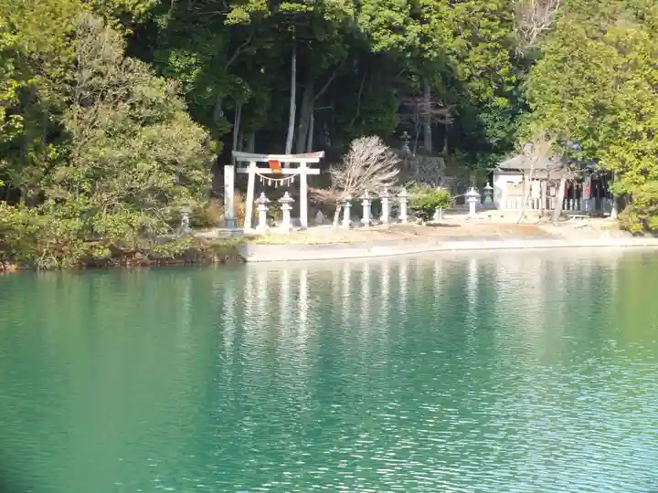 三上神社(滋賀県)