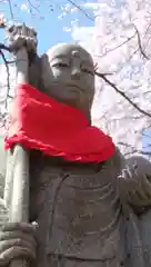 六地蔵寺の地蔵