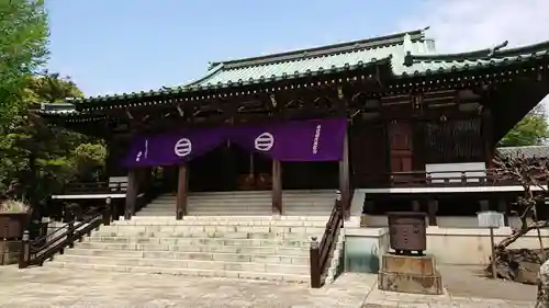 長命寺の本殿・本堂