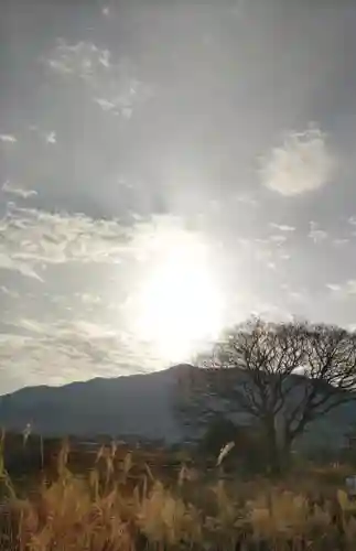 葛城一言主神社の{uncategorized: "未分類", other: "その他", undefined: "問題あり", building: "その他建物", grave: "お墓", sacred_gate: "鳥居", guardian: "狛犬", statue: "像", buddha: "仏像", history: "歴史", nature: "自然", garden: "庭園", animal: "動物", pagoda: "塔", temizu: "手水舎", mountain_gate: "山門・神門", sanctuary: "本殿・本堂", subordinate: "末社・摂社", art: "芸術", scenery: "景色", jizo: "地蔵", ema: "絵馬", goshuin: "御朱印", omikuji: "おみくじ", items: "授与品その他", amulet: "お守り", goshuincho: "御朱印帳", eats: "食事", festival: "お祭り", votive_dance: "神楽", shichigosan: "七五三参", wedding: "結婚式", experience: "体験その他", initially: "初詣", around: "周辺", anti_infection: "感染症対策"}