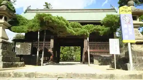 讃岐國分寺の山門・神門