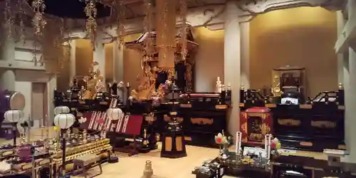 眞久寺の本殿・本堂
