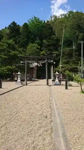 紫神社の鳥居