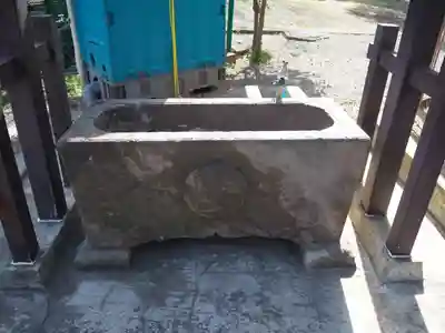子之神社の手水舎
