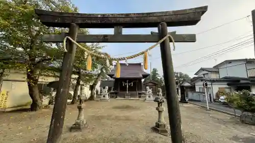 仁和多利神社の鳥居