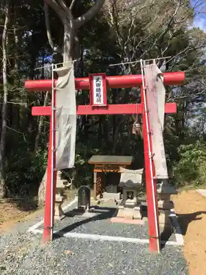 佐波波地祇神社の末社・摂社