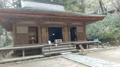 室生寺の本殿