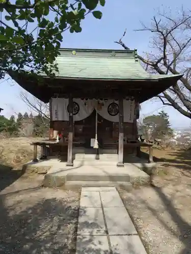 鶴ケ城稲荷神社の本殿