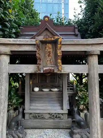 熊鷹社(新宿髙島屋)の本殿・本堂