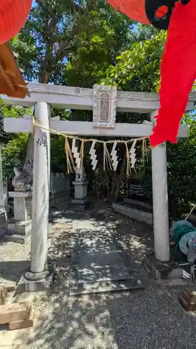 九帝王宮 萱野神社(滋賀県)
