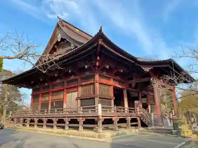 滑河山龍正院の本殿・本堂