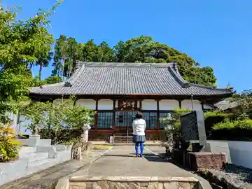 春林院の本殿・本堂