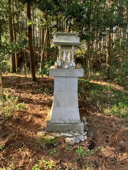 三嶋神社(大桶)の末社・摂社