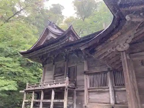 下山神社の本殿