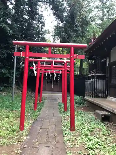 氷川神社の鳥居