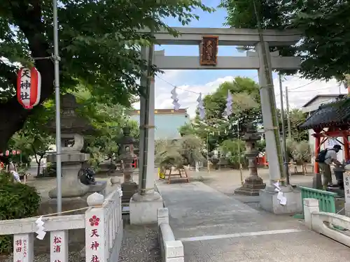 天神社の鳥居