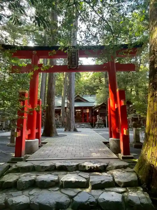 椿岸神社の{uncategorized: "未分類", other: "その他", undefined: "問題あり", building: "その他建物", grave: "お墓", sacred_gate: "鳥居", guardian: "狛犬", statue: "像", buddha: "仏像", history: "歴史", nature: "自然", garden: "庭園", animal: "動物", pagoda: "塔", temizu: "手水舎", mountain_gate: "山門・神門", sanctuary: "本殿・本堂", subordinate: "末社・摂社", art: "芸術", scenery: "景色", jizo: "地蔵", ema: "絵馬", goshuin: "御朱印", omikuji: "おみくじ", items: "授与品その他", amulet: "お守り", goshuincho: "御朱印帳", eats: "食事", festival: "お祭り", votive_dance: "神楽", shichigosan: "七五三参", wedding: "結婚式", experience: "体験その他", initially: "初詣", around: "周辺", anti_infection: "感染症対策"}
