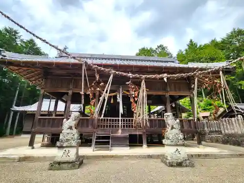 八幡神社の本殿・本堂