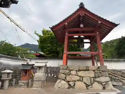 生源寺の{uncategorized: "未分類", other: "その他", undefined: "問題あり", building: "その他建物", grave: "お墓", sacred_gate: "鳥居", guardian: "狛犬", statue: "像", buddha: "仏像", history: "歴史", nature: "自然", garden: "庭園", animal: "動物", pagoda: "塔", temizu: "手水舎", mountain_gate: "山門・神門", sanctuary: "本殿・本堂", subordinate: "末社・摂社", art: "芸術", scenery: "景色", jizo: "地蔵", ema: "絵馬", goshuin: "御朱印", omikuji: "おみくじ", items: "授与品その他", amulet: "お守り", goshuincho: "御朱印帳", eats: "食事", festival: "お祭り", votive_dance: "神楽", shichigosan: "七五三参", wedding: "結婚式", experience: "体験その他", initially: "初詣", around: "周辺", anti_infection: "感染症対策"}