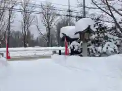 烈々布神社の建物その他